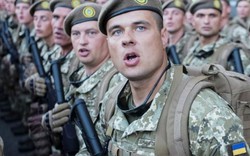 Ukraine khoe sức mạnh quân sự và đe doạ Nga sẽ 'đẫm máu'