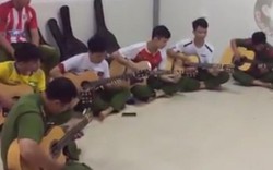 Clip "Tàu anh qua núi" phiên bản cảnh sát chữa cháy gây "sốt mạng"