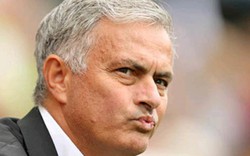 M.U thua sấp mặt, Mourinho đổ lỗi cho ai?