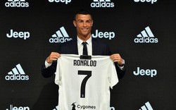 Vì sao Cristiano Ronaldo lại thích khoác áo số 7?