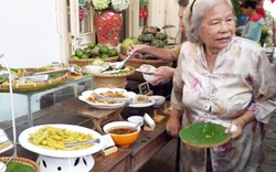 Clip: Hàng trăm người nghèo dự tiệc buffet miễn phí mùa Vu Lan