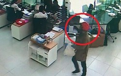 Hình ảnh vụ dùng súng cướp ngân hàng táo tợn ở Khánh Hòa