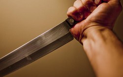Lai Châu: Chồng dùng 3 con dao chém vợ trọng thương