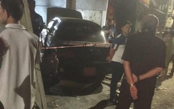 Hà Nội: Người đàn ông tử vong dưới gầm ô tô trong tư thế hai tay duỗi thẳng