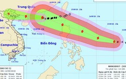 Nóng 24h qua: Siêu bão MANGKHUT mạnh lên cấp 17 hướng về phía Bắc Biển Đông