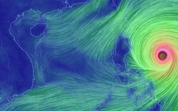 Siêu bão MANGKHUT mạnh cấp 17 tăng tốc vào Biển Đông, biển động dữ dội