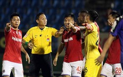 BLV Quang Huy nói lời ruột gan về trọng tài V.League bẻ còi hy hữu