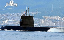 Nhật Bản “nắn gân” TQ bằng tập trận tàu ngầm ở Biển Đông