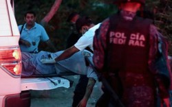 Xe chở đầy xác chết đỗ giữa đường gây phẫn nộ ở Mexico