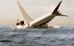 Sốc: Phút cuối của MH370, vọt khỏi bầu trời rồi lao thẳng xuống biển!