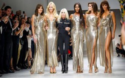 Michael Kors "nuốt chửng" Versace với giá hơn 2 tỷ đô la Mỹ