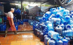 Khó quản lý nước đóng bình tại Hà Nội