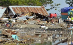 Sóng thần Indonesia quét qua lễ hội bãi biển, gần 400 người thiệt mạng