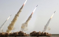 Iran dọa đánh chìm tàu sân bay, phá hủy căn cứ Mỹ bằng loạt tên lửa