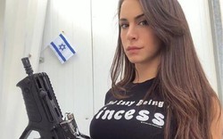 “Nữ hoàng súng ống” Israel yêu vũ khí hơn đàn ông