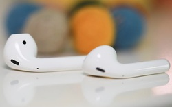 Nghiên cứu sốc về số người vừa đeo AirPods, vừa làm “chuyện ấy”