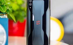 Xiaomi bất ngờ khoe smartphone mới với cấu hình siêu mạnh