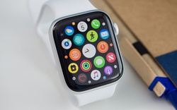 Apple Watch sẽ có pin “trâu” hơn, màn hình xịn hơn