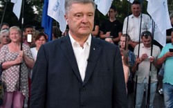 Kommersant: Poroshenko toan tính làm rung chuyển tình hình Ukraine