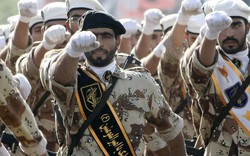 Iran thề thiêu rụi tất cả các căn cứ Mỹ nếu chiến tranh nổ ra