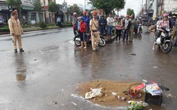 Gia Lai: Xe khách tông vào chợ, 5 người thương vong