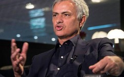 HLV Mourinho có việc làm tại Anh, tác nghiệp ngay trận M.U vs Chelsea