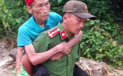 Chiến sĩ giúp 500 người dân thoát lũ: "Được khen nhưng không vui nổi"
