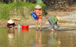 Quảng Bình: Mùa mưa giếng cạn trơ đáy, dân phải ăn nước sông