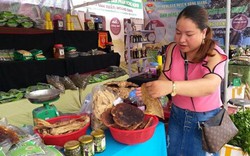 Quảng Nam: Mê mẩn với nông sản ngon tại hội chợ nông nghiệp