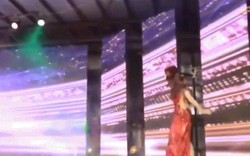 Diện váy nhái, thí sinh Hoa hậu Trái đất Myanmar "vồ ếch" trên sân khấu