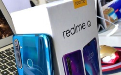 Trên tay hàng nóng Realme Q phát hiện chi tiết bất ngờ