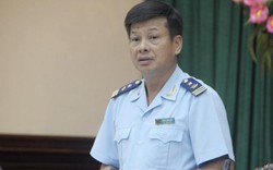 Tạm giam 1 công chức vụ gần 900 điện thoại “lọt” cửa Hải quan Nội Bài