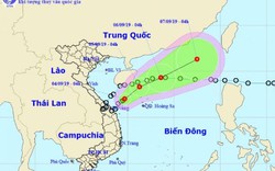 Áp thấp nhiệt đới Kajiki đang cách đất liền các tỉnh Quảng Trị-Quảng Ngãi 180km