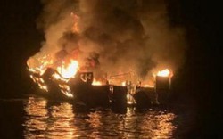 Tàu du lịch bất ngờ bốc cháy dữ dội, 34 khách thiệt mạng