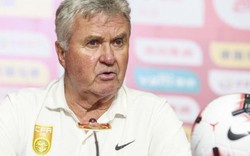 HLV Guus Hiddink: Văn Hậu có thể thành công giống Park Ji-sung