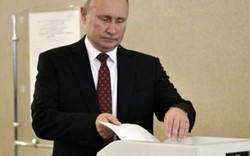 Đảng của Putin mất gần nửa số ghế ở Moscow