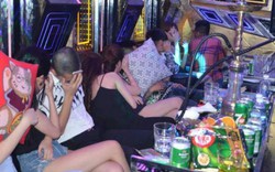 Hàng chục dân chơi “bay, lắc” trong quán karaoke