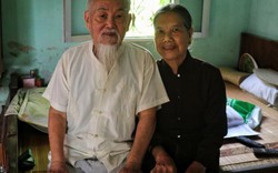 Chuyện tình 57 năm của cụ ông 86 tuổi hàng ngày làm thơ tặng vợ