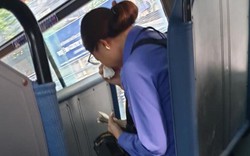 Thanh niên “quên mua vé", nữ tiếp viên xe buýt bật khóc vì bị tạm đình chỉ công việc