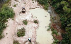 Bình Định: “Băm vằm” sông La Tinh khai thác cát trái phép