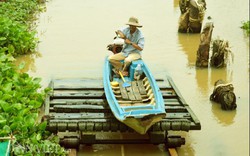 Lạ mà hay: Thuyền vài tấn "bay" qua đập dễ dàng bằng cầu kéo "thần thánh"