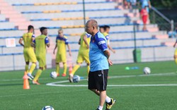 HLV Park Hang-seo đội nắng "ép" U22 Việt Nam “luyện công“