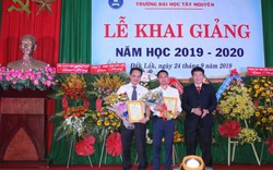 Học bổng Đạm Cà Mau – Hạt ngọc mùa vàng năm 2019- 2020 trao tay sinh viên trường Đại học Tây Nguyên