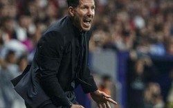 Atletico hòa nhạt Real ở trận derby, HLV Simeone bực bội với ai nhất?