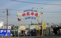 Hungary: Chợ trời của người Việt sắp đóng cửa