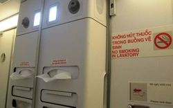Phạt nữ hành khách hút thuốc trên máy bay