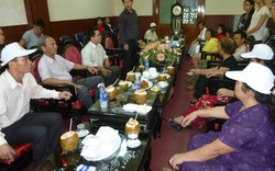 Đà Nẵng: Người dân tẩy độc dioxin trở về