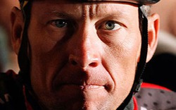 Đồng đội tố Lance Armstrong dùng doping tinh vi