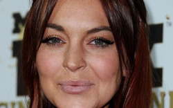 Lindsay Lohan già nua, xuống sắc không phanh