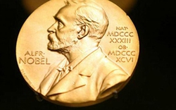 Giải Nobel Kinh tế 2012 lại về tay người Mỹ